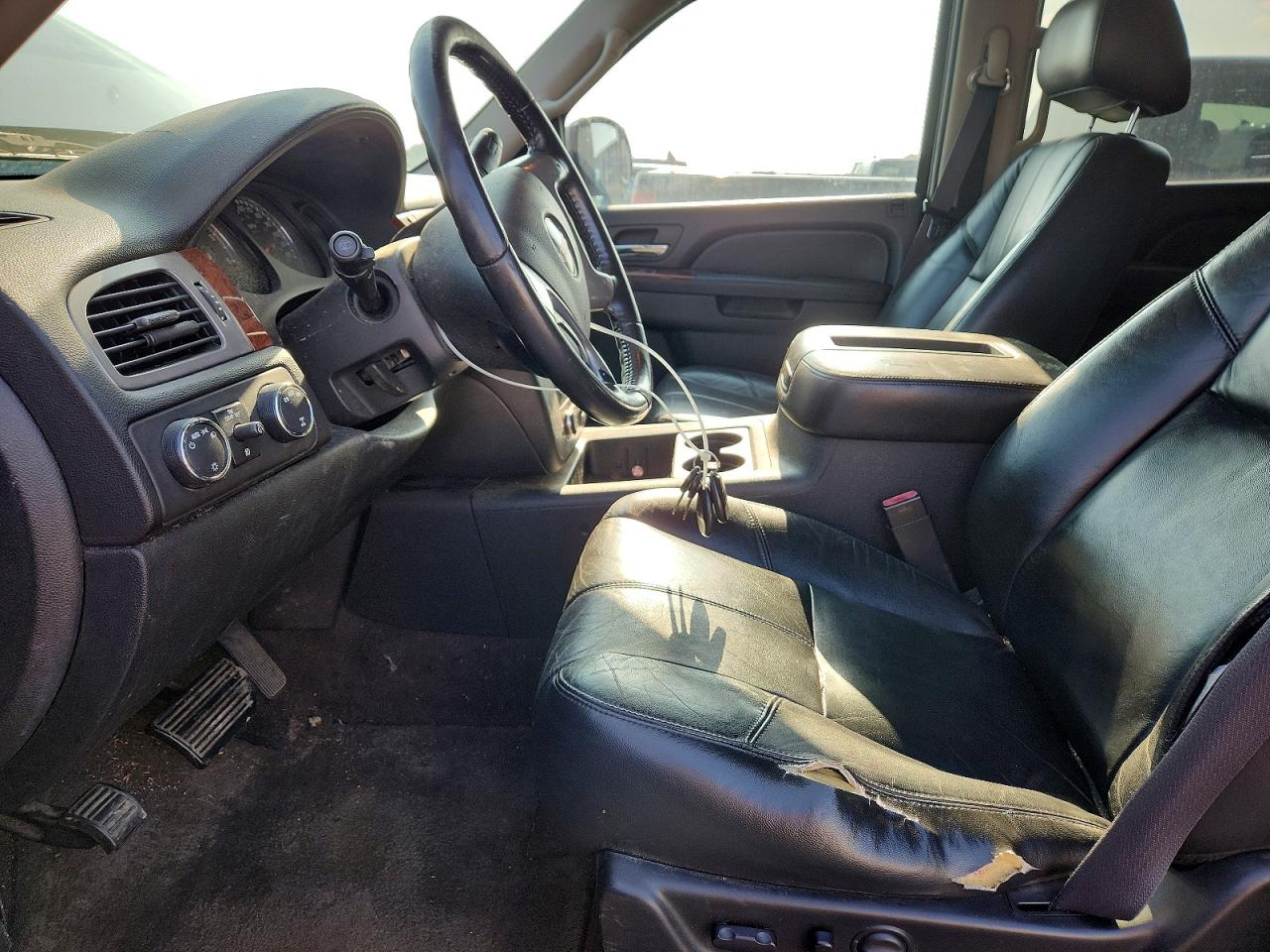 2011 GMC YUKON