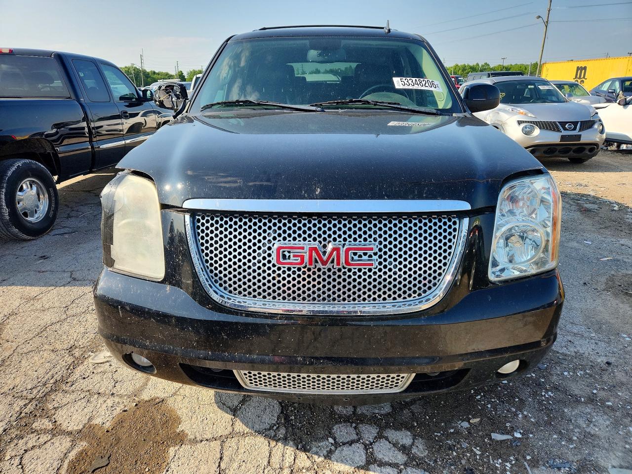 2011 GMC YUKON