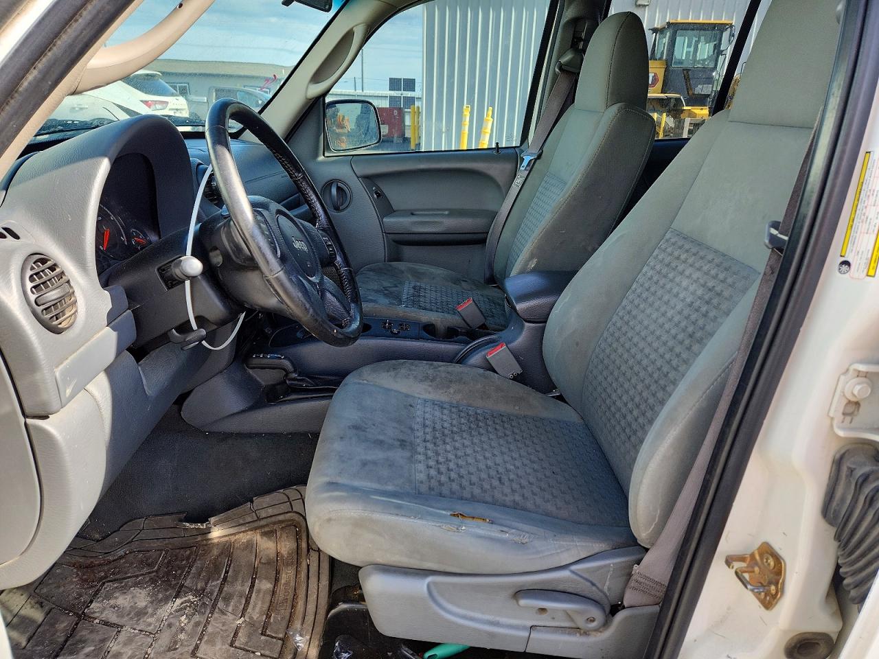 2006 JEEP LIBERTY