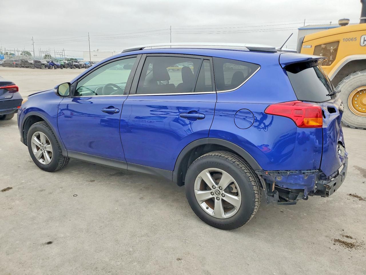 2015 TOYOTA RAV4