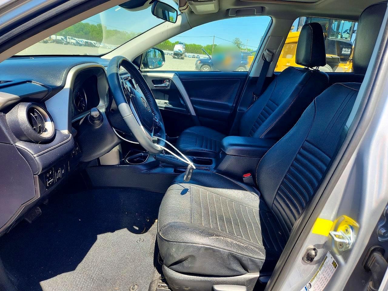 2017 TOYOTA RAV4