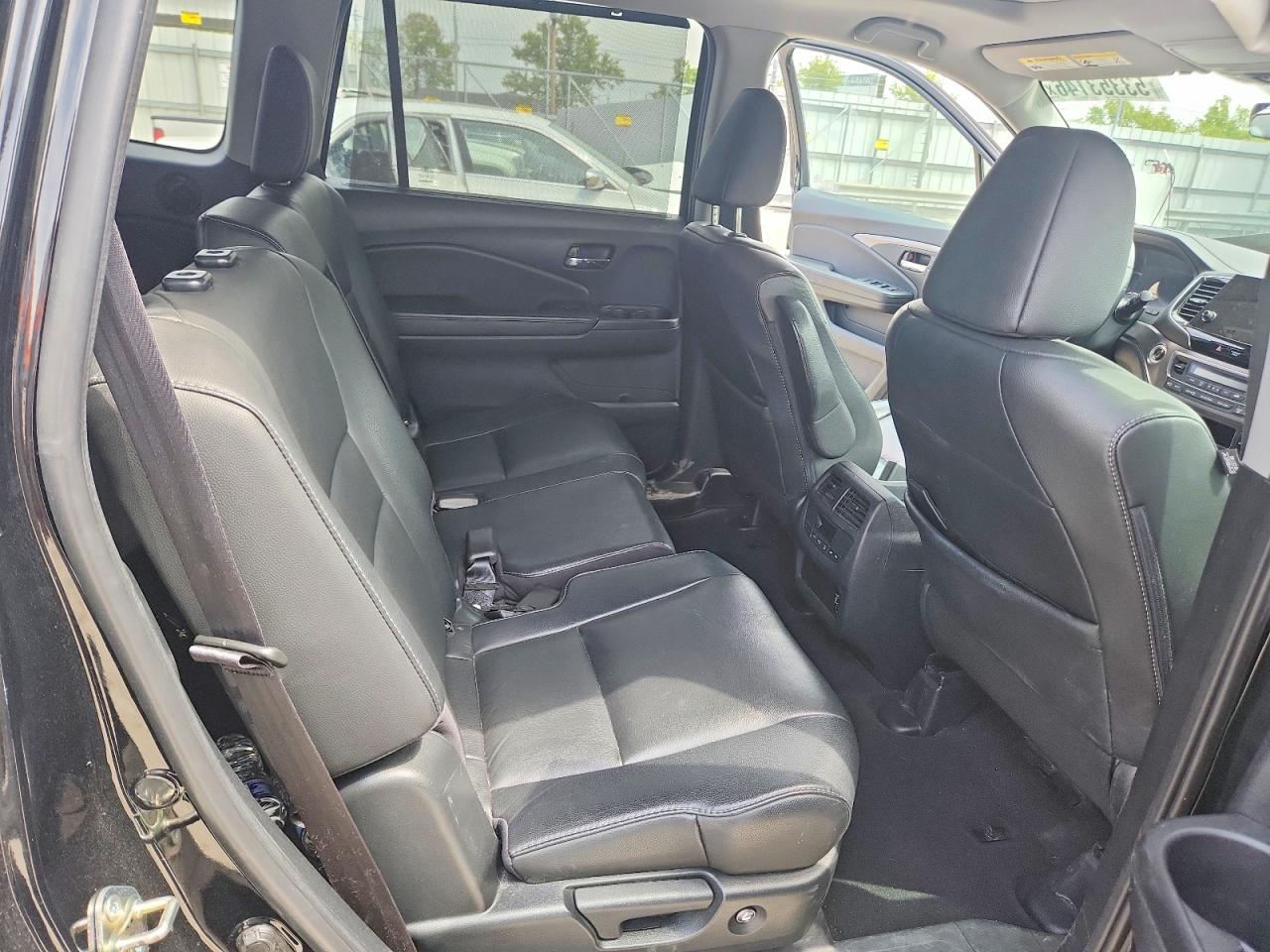 2020 HONDA PILOT