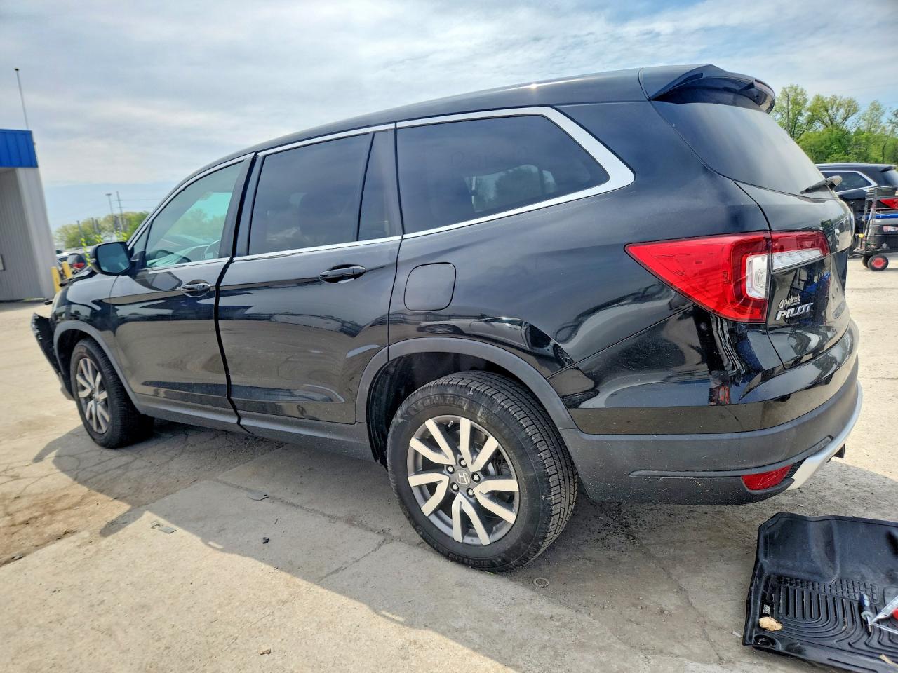 2020 HONDA PILOT