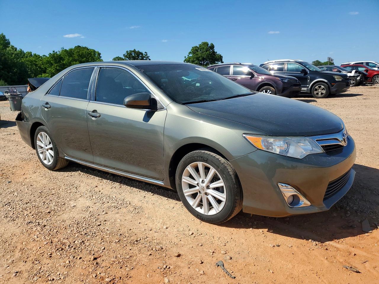 2013 TOYOTA CAMRY