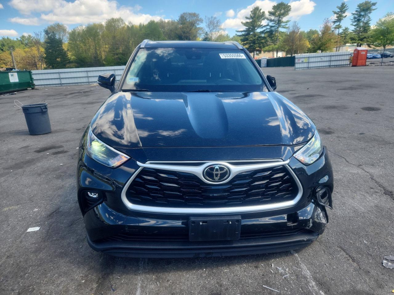 2022 TOYOTA HIGHLANDER