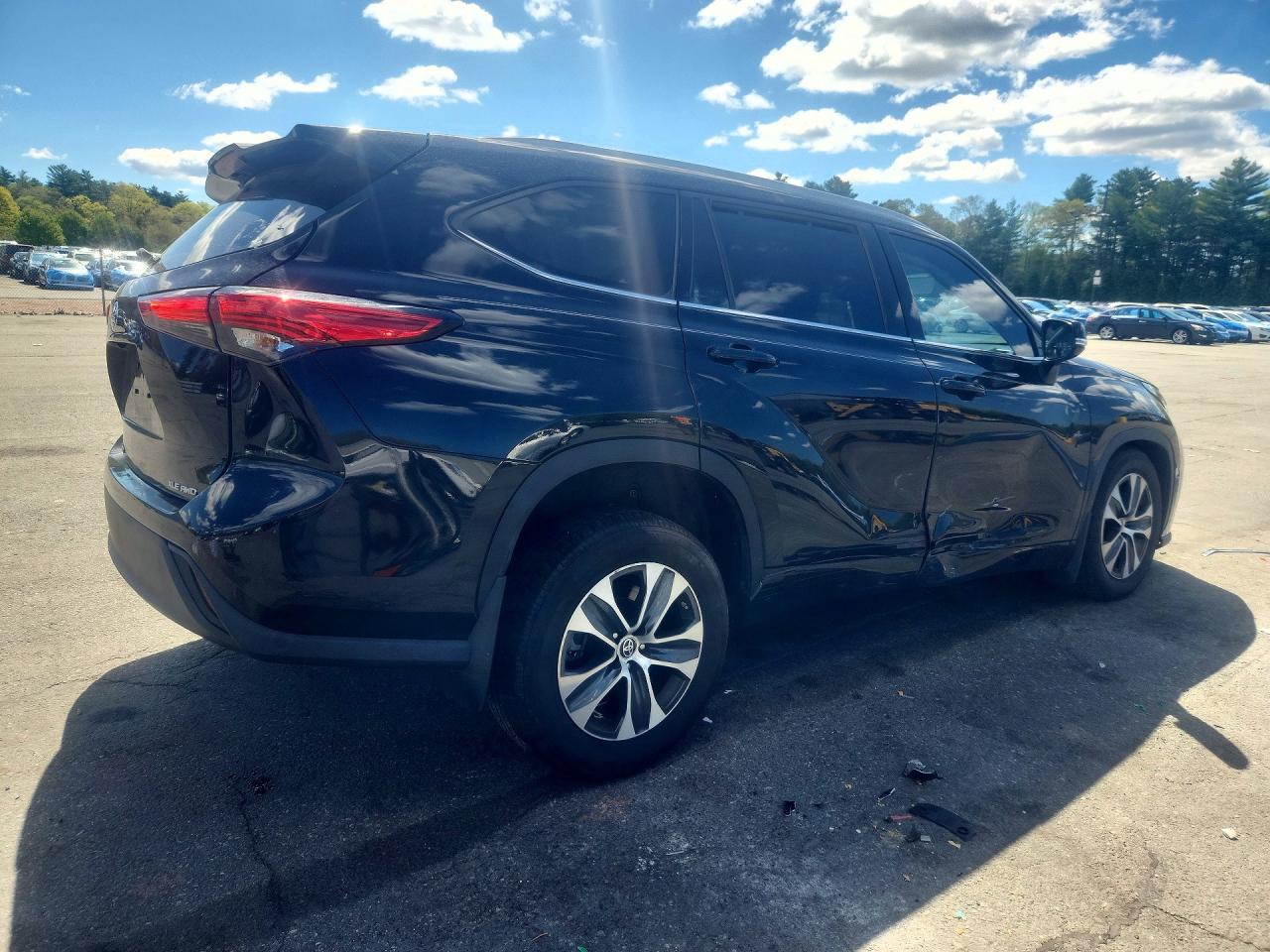 2022 TOYOTA HIGHLANDER
