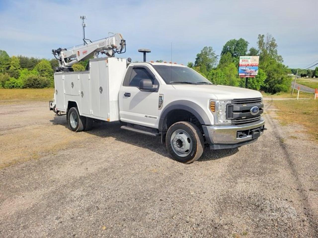 2018 FORD F550