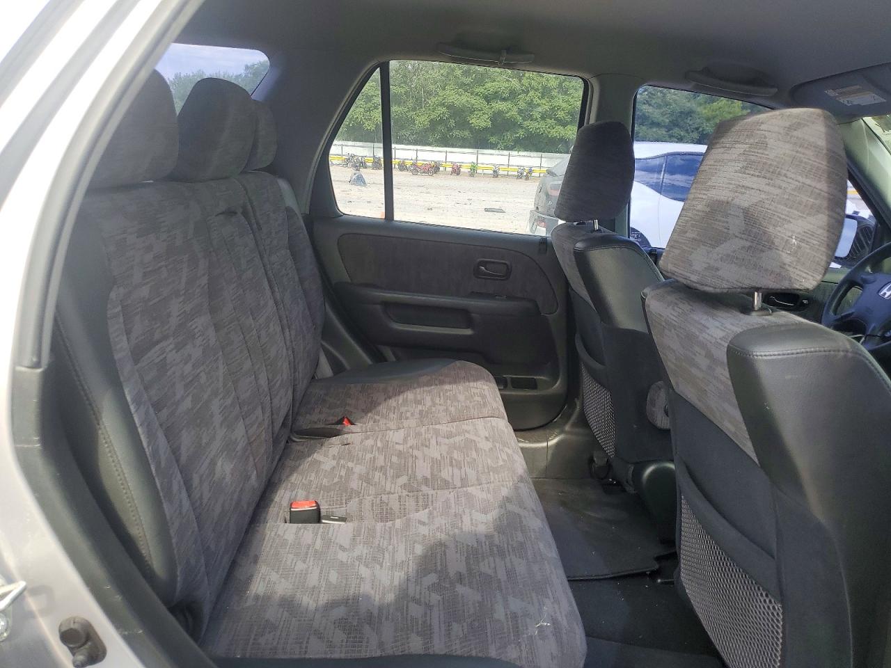 2004 HONDA CRV