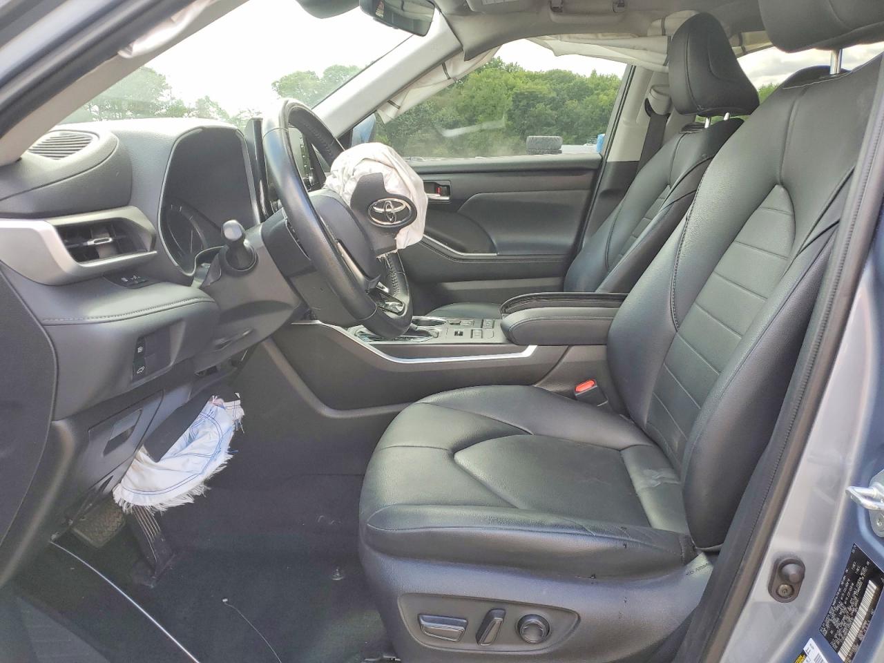 2020 TOYOTA HIGHLANDER