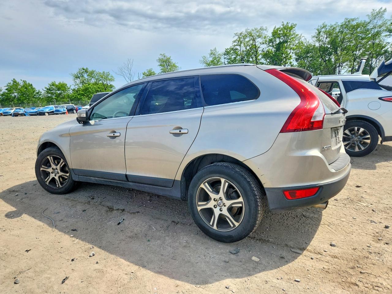 2012 VOLVO XC60