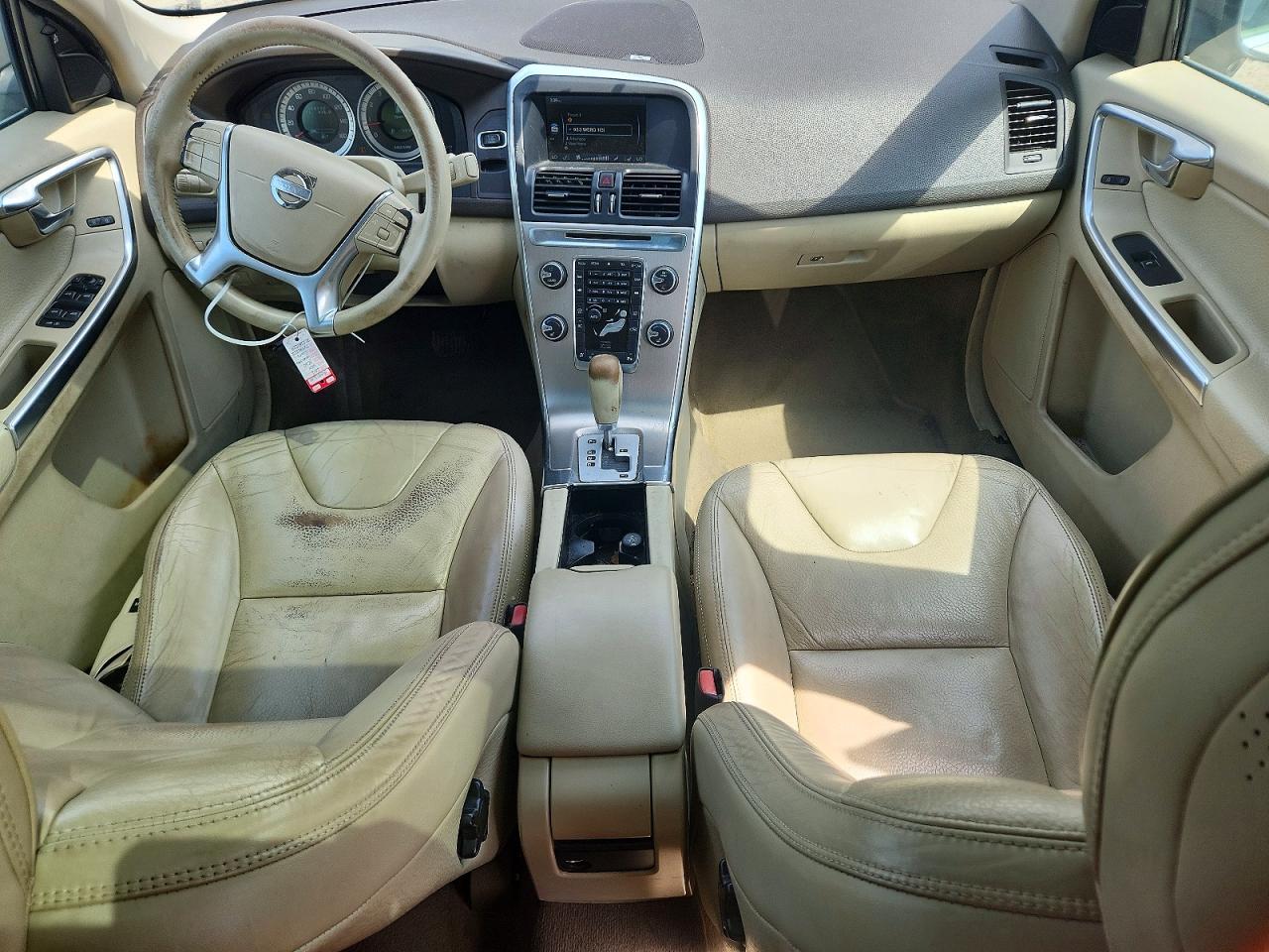 2012 VOLVO XC60