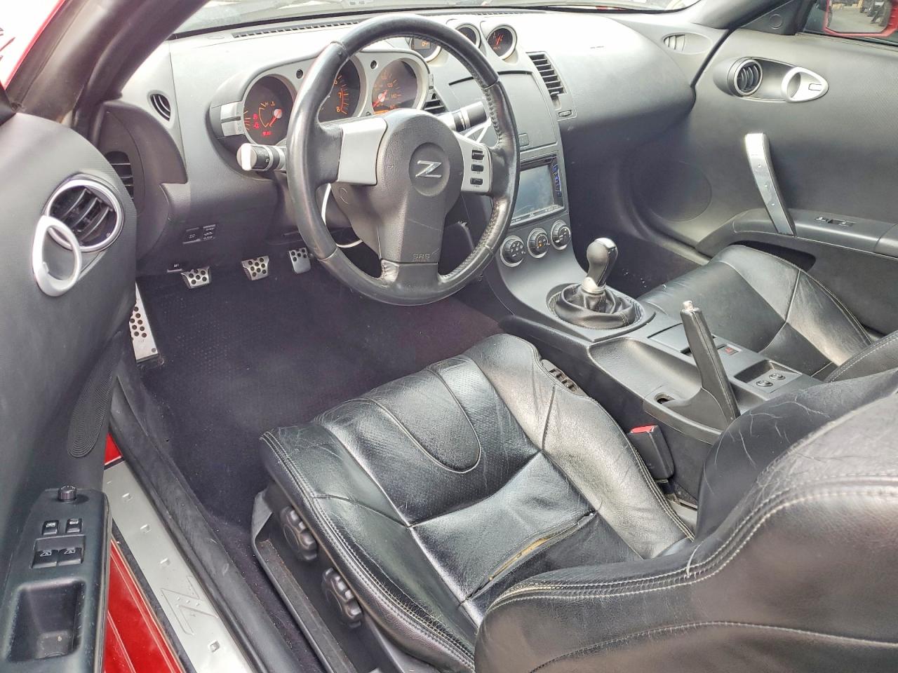 2004 NISSAN 350Z