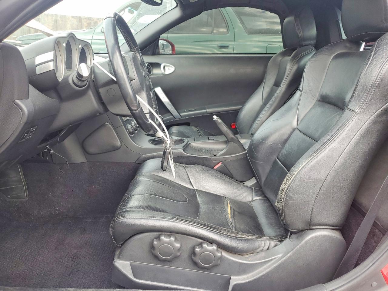 2004 NISSAN 350Z