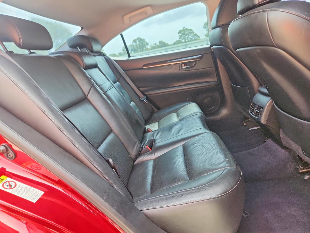 2013 LEXUS ES350