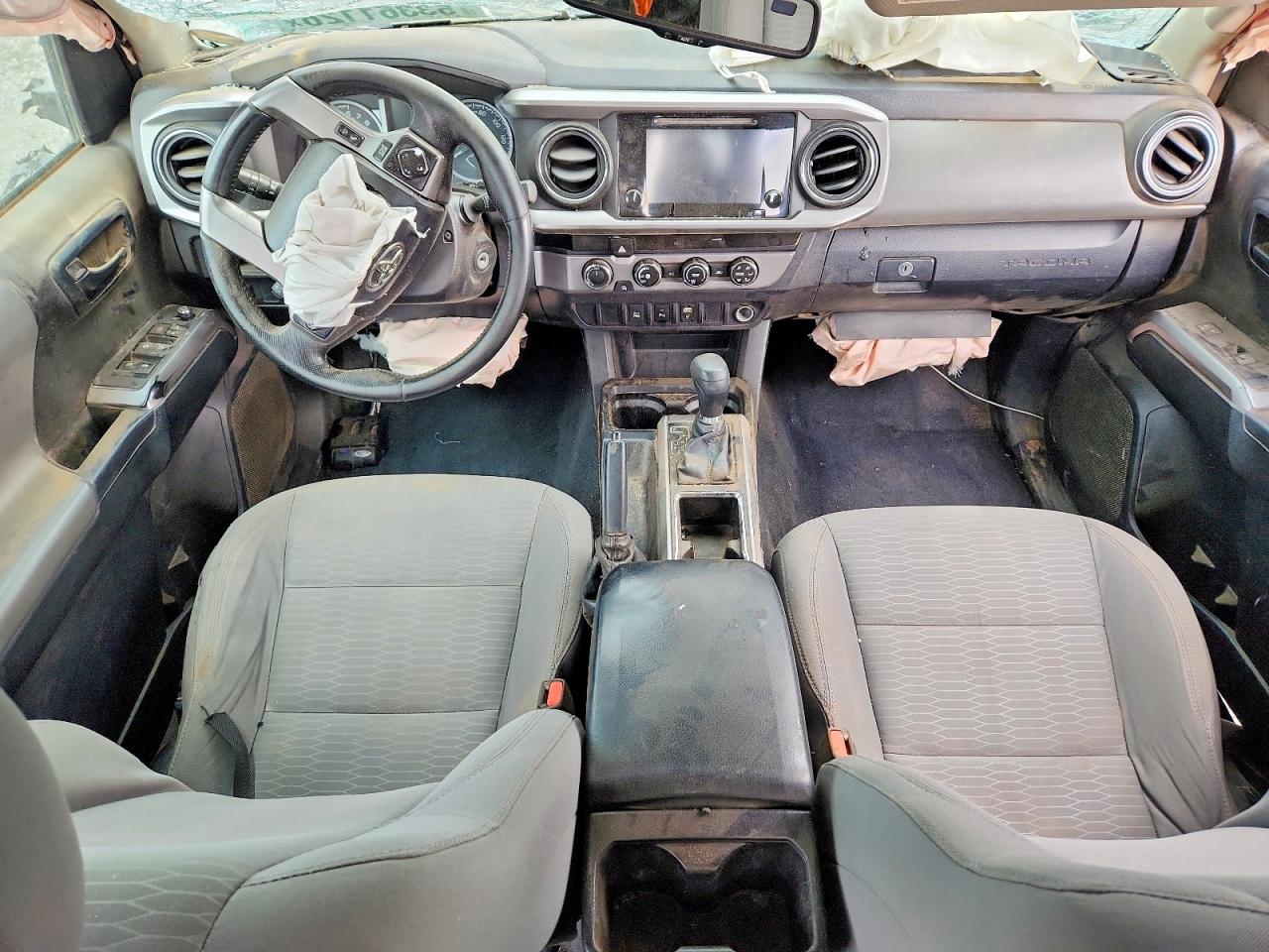 2016 TOYOTA TACOMA