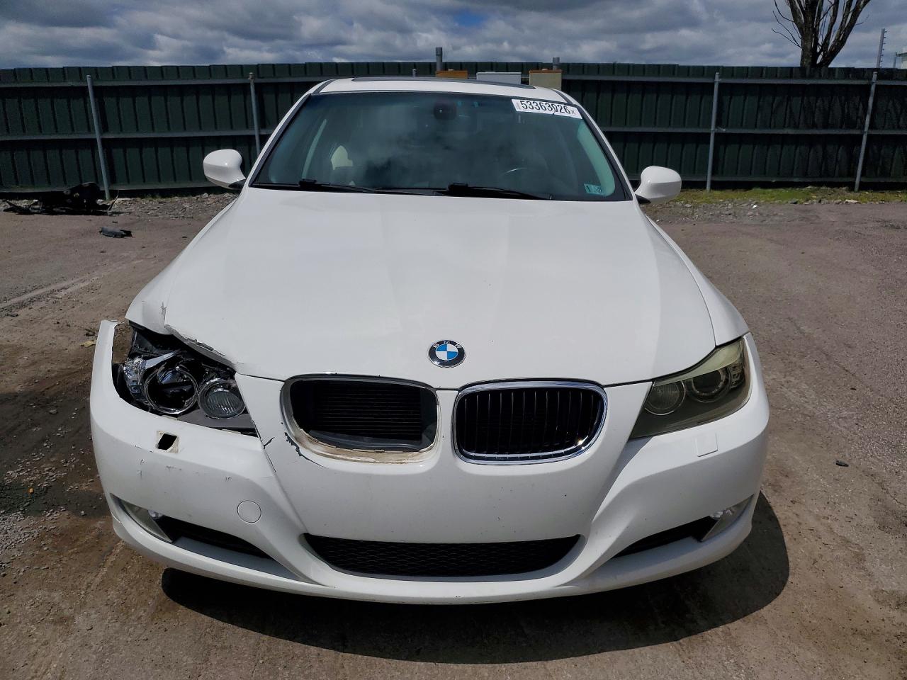 2011 BMW 3 SERIES