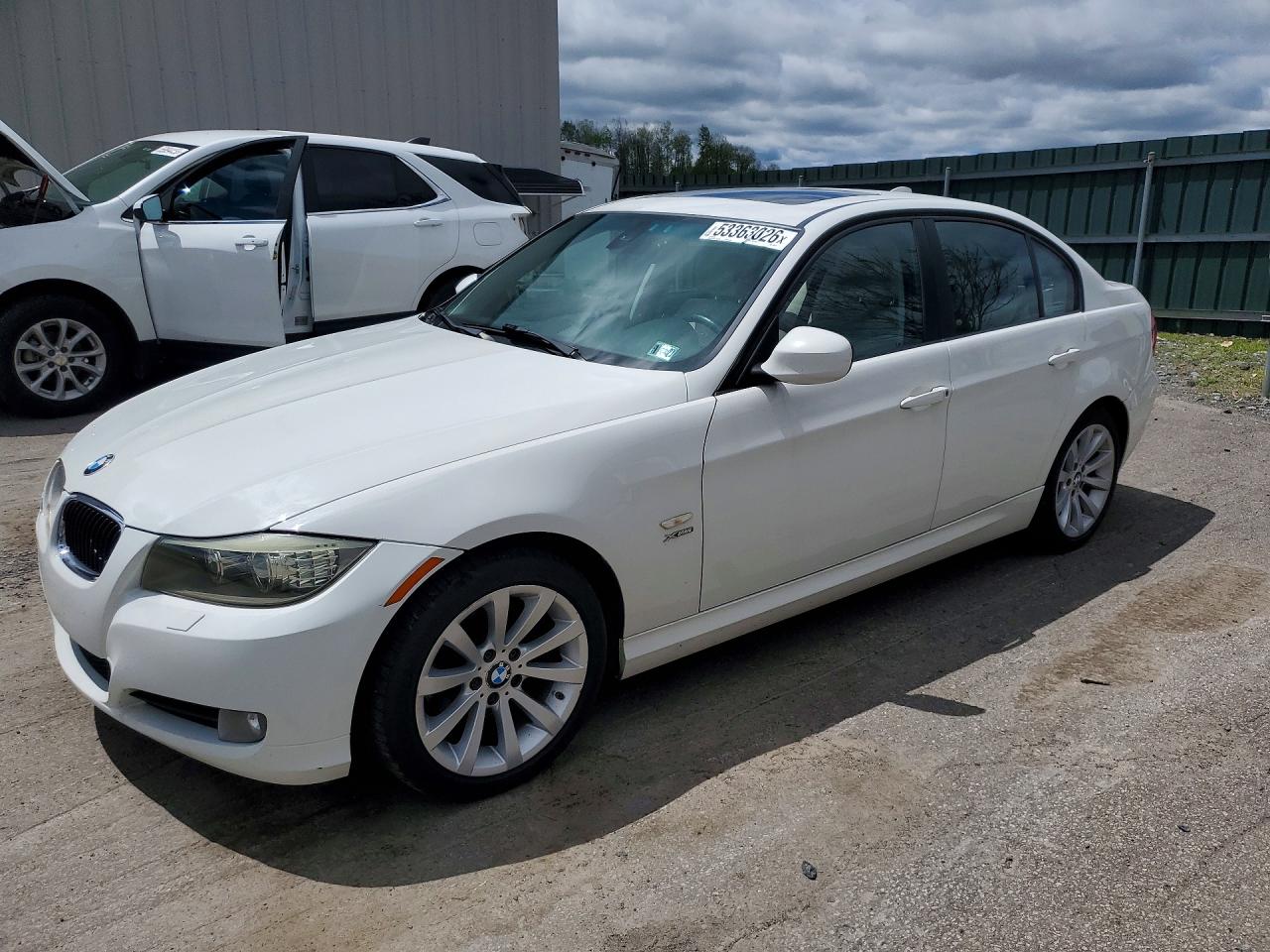 2011 BMW 3 SERIES