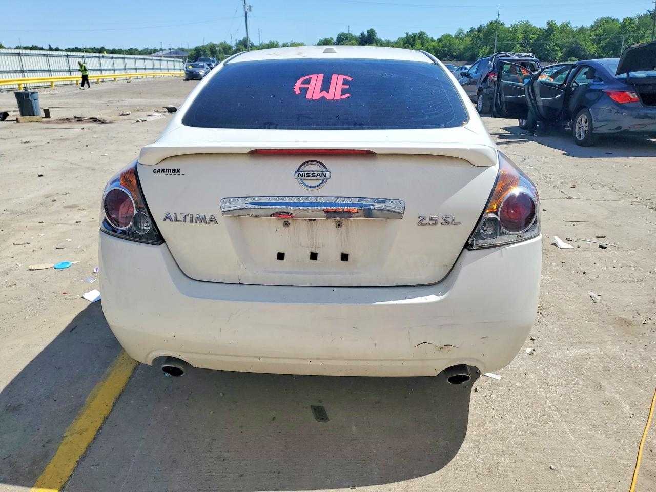 2011 NISSAN ALTIMA