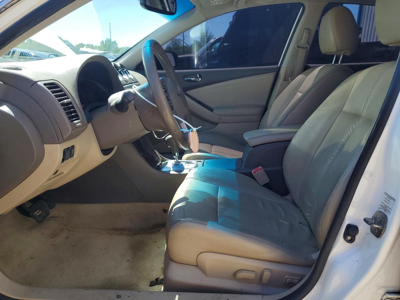 2011 NISSAN ALTIMA