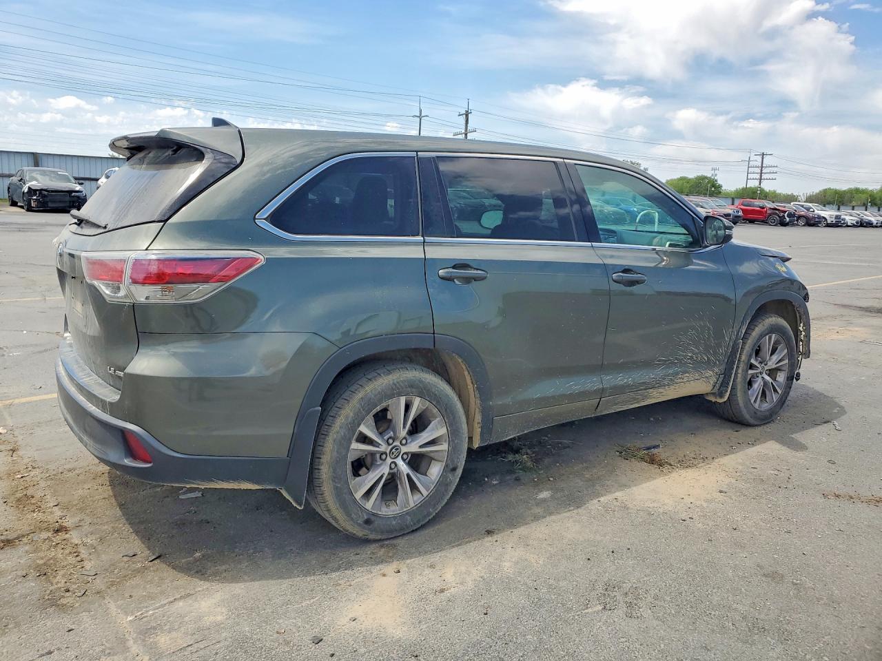 2016 TOYOTA HIGHLANDER