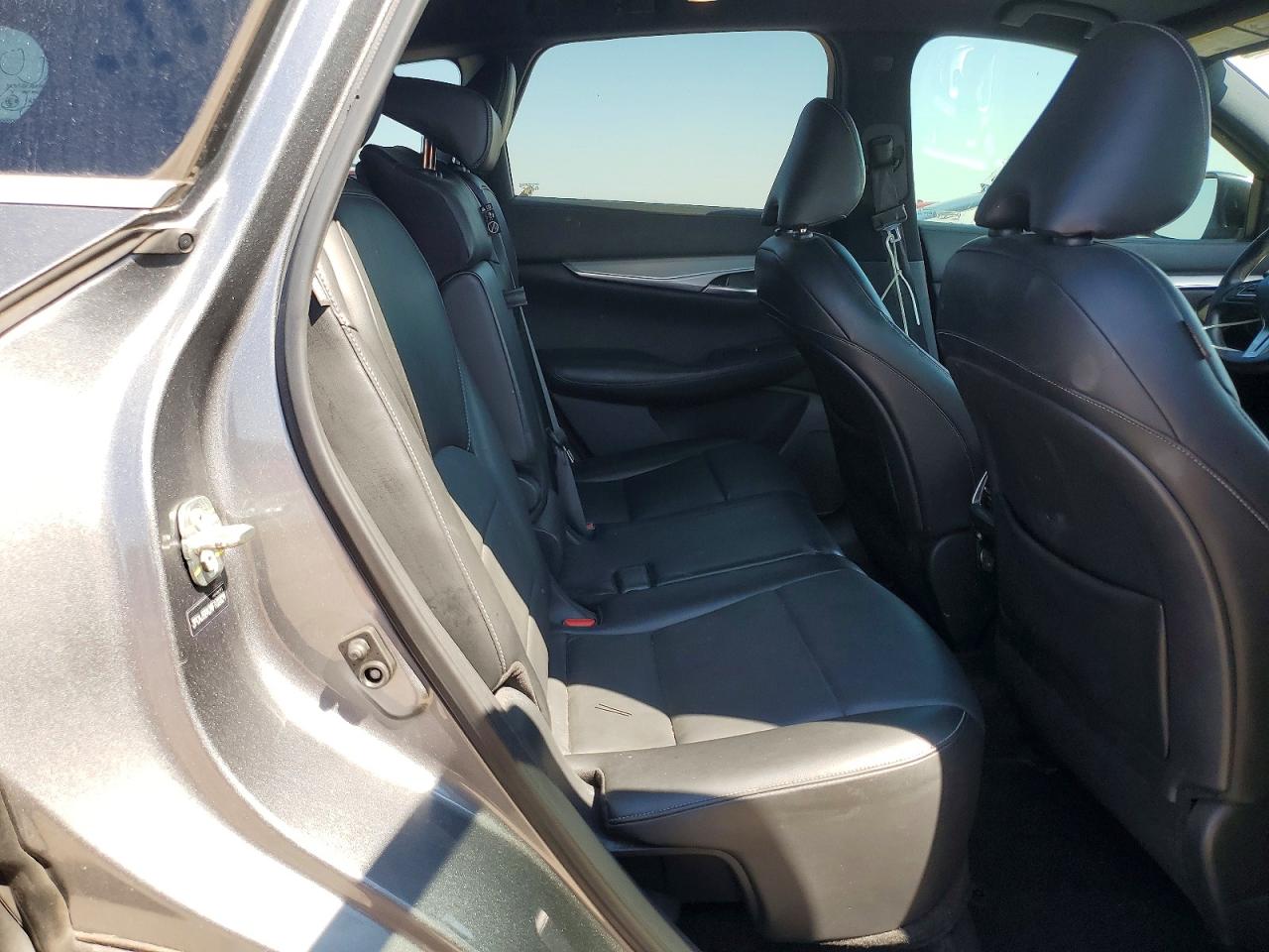 2021 INFINITI QX50