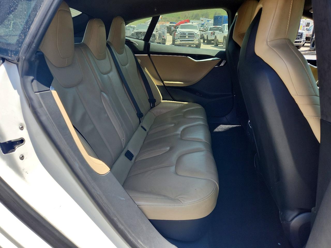 2016 TESLA MODEL S
