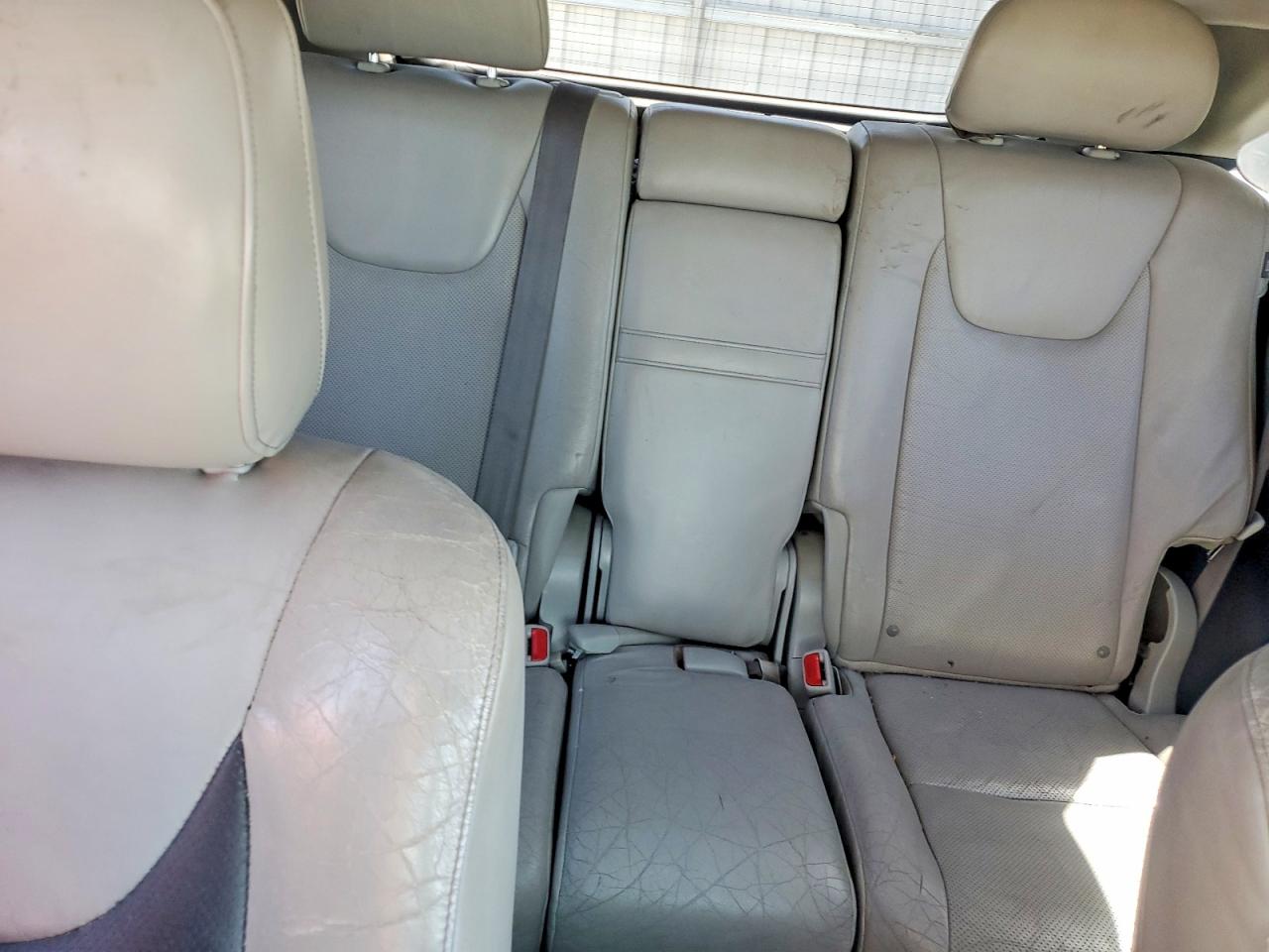 2011 LEXUS RX450