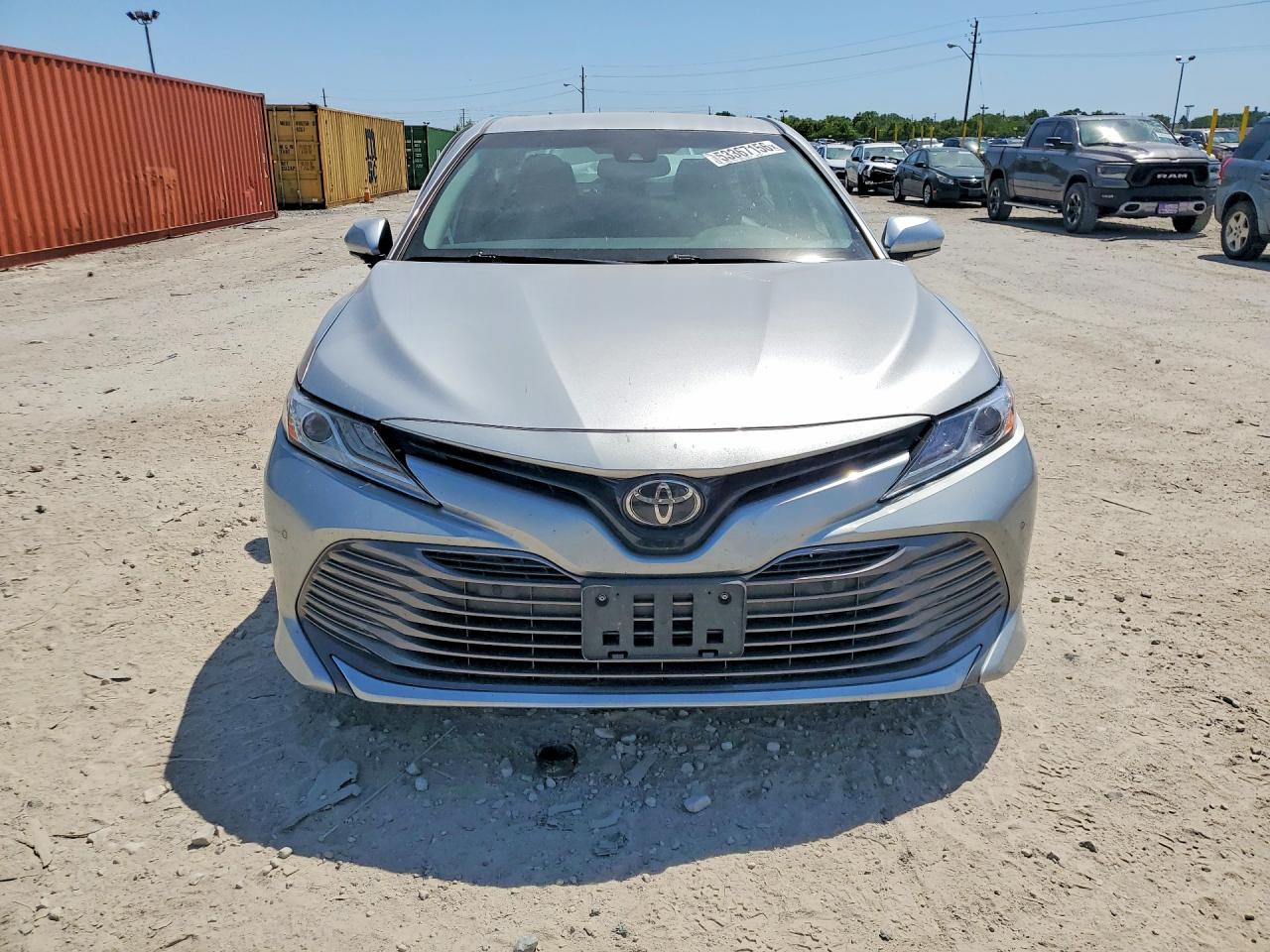 2018 TOYOTA CAMRY