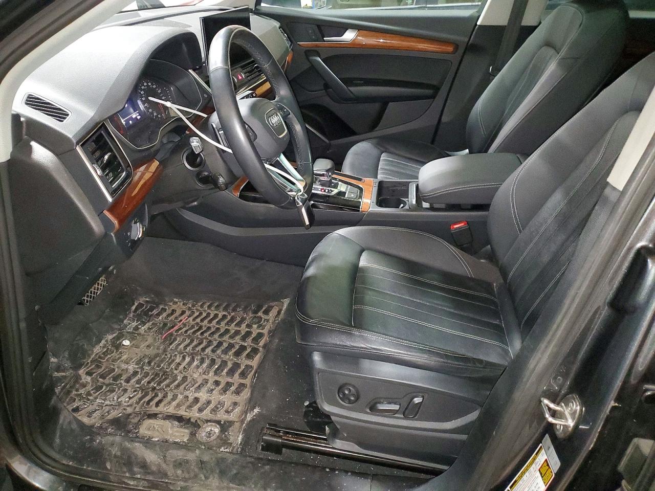 2022 AUDI Q5
