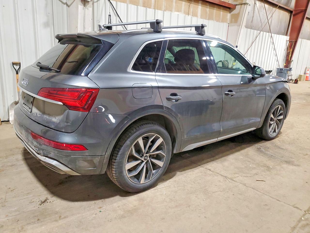 2022 AUDI Q5