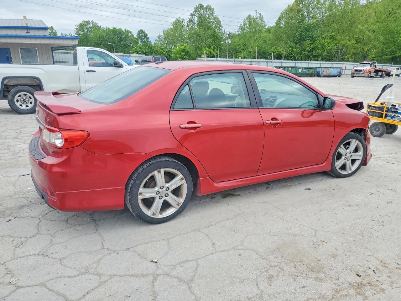 2013 TOYOTA COROLLA