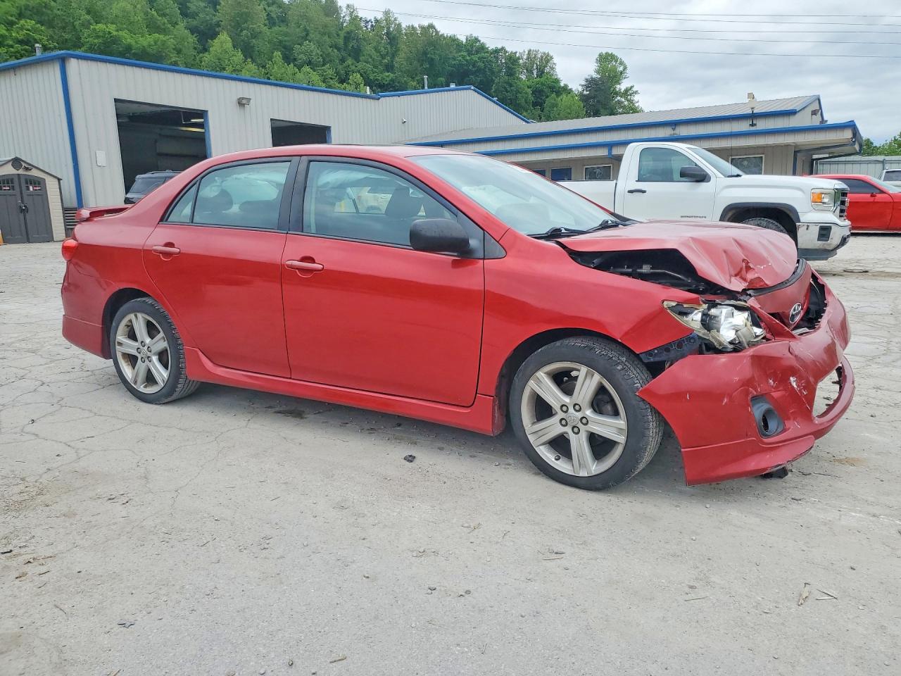2013 TOYOTA COROLLA