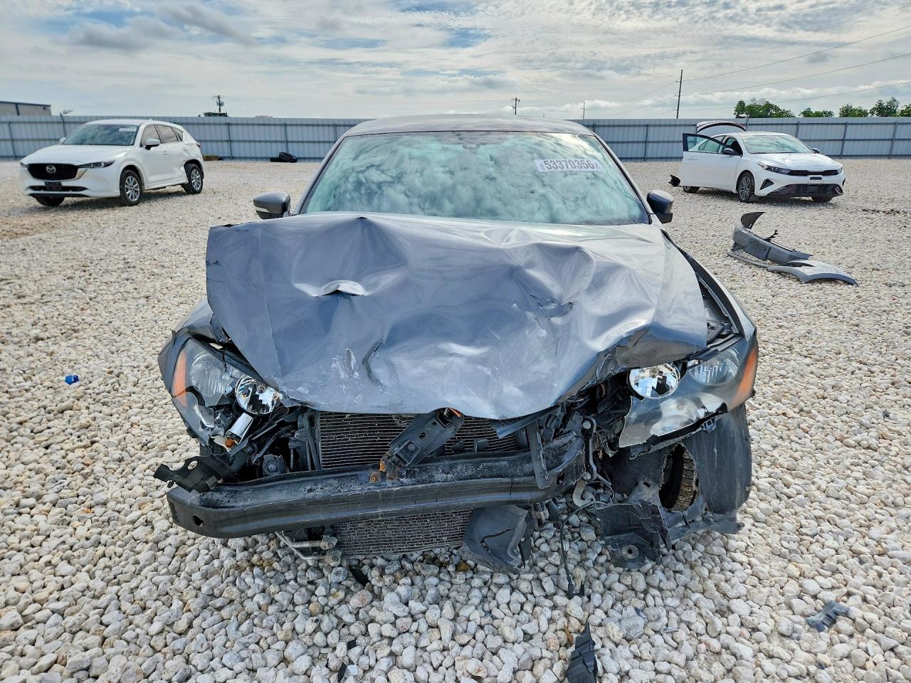 2013 VOLKSWAGEN PASSAT