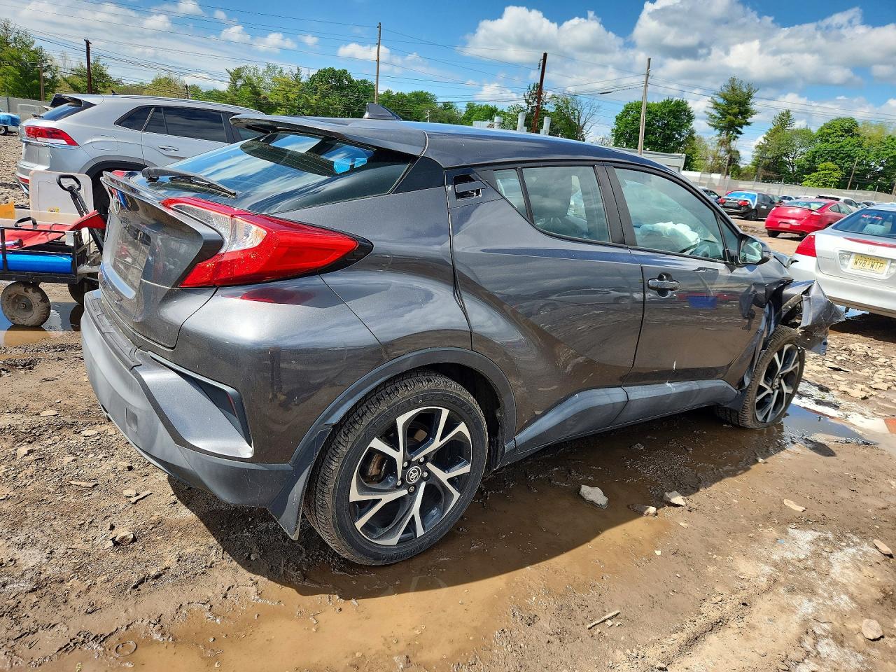 2018 TOYOTA C-HR