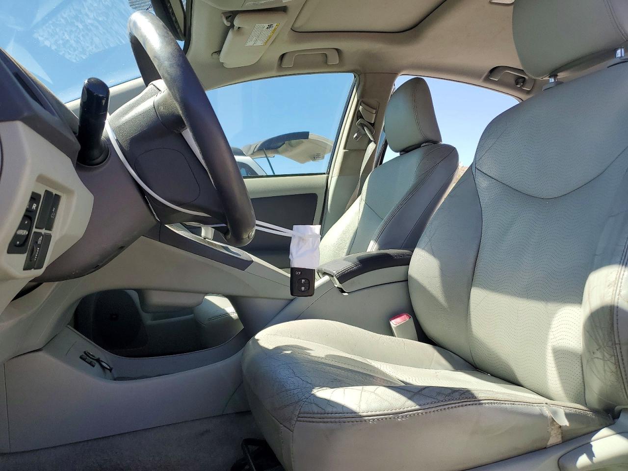 2010 TOYOTA PRIUS