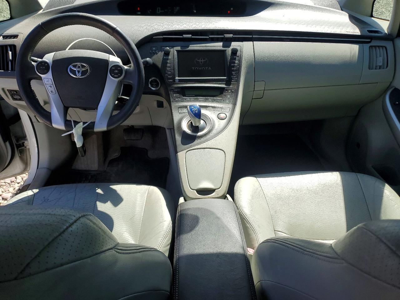 2010 TOYOTA PRIUS