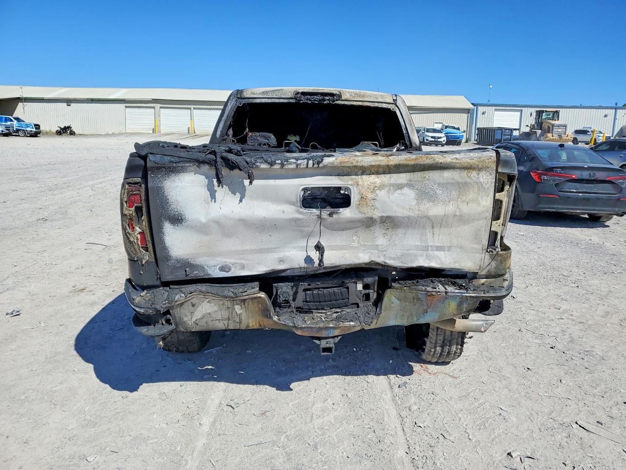 2016 GMC SIERRA