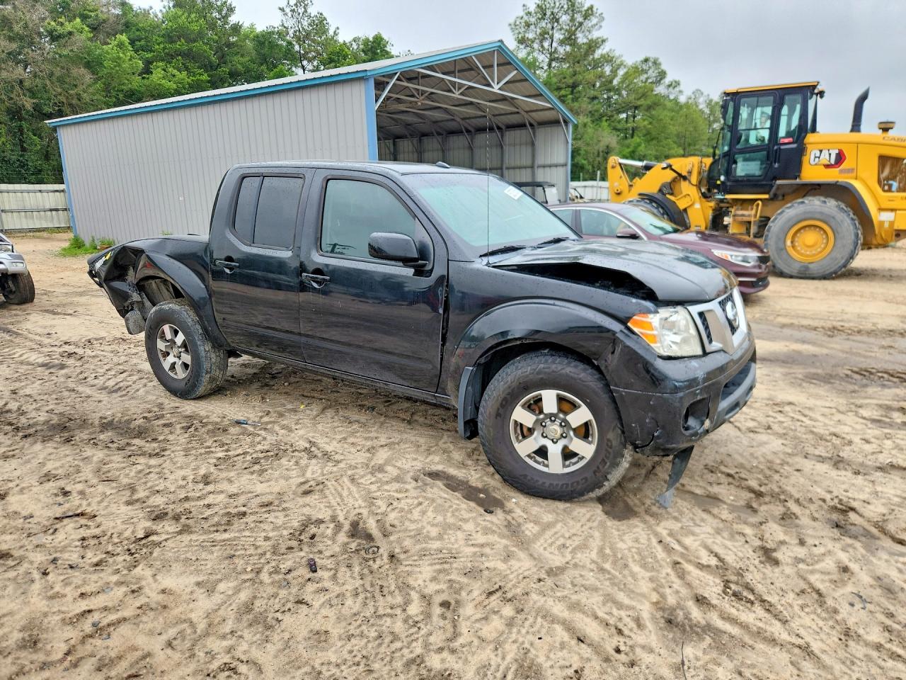 2013 NISSAN FRONTIER