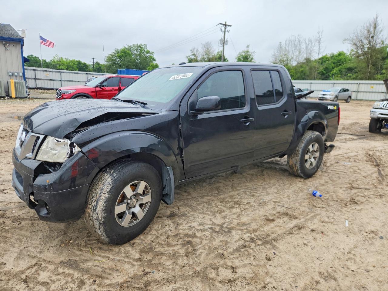 2013 NISSAN FRONTIER