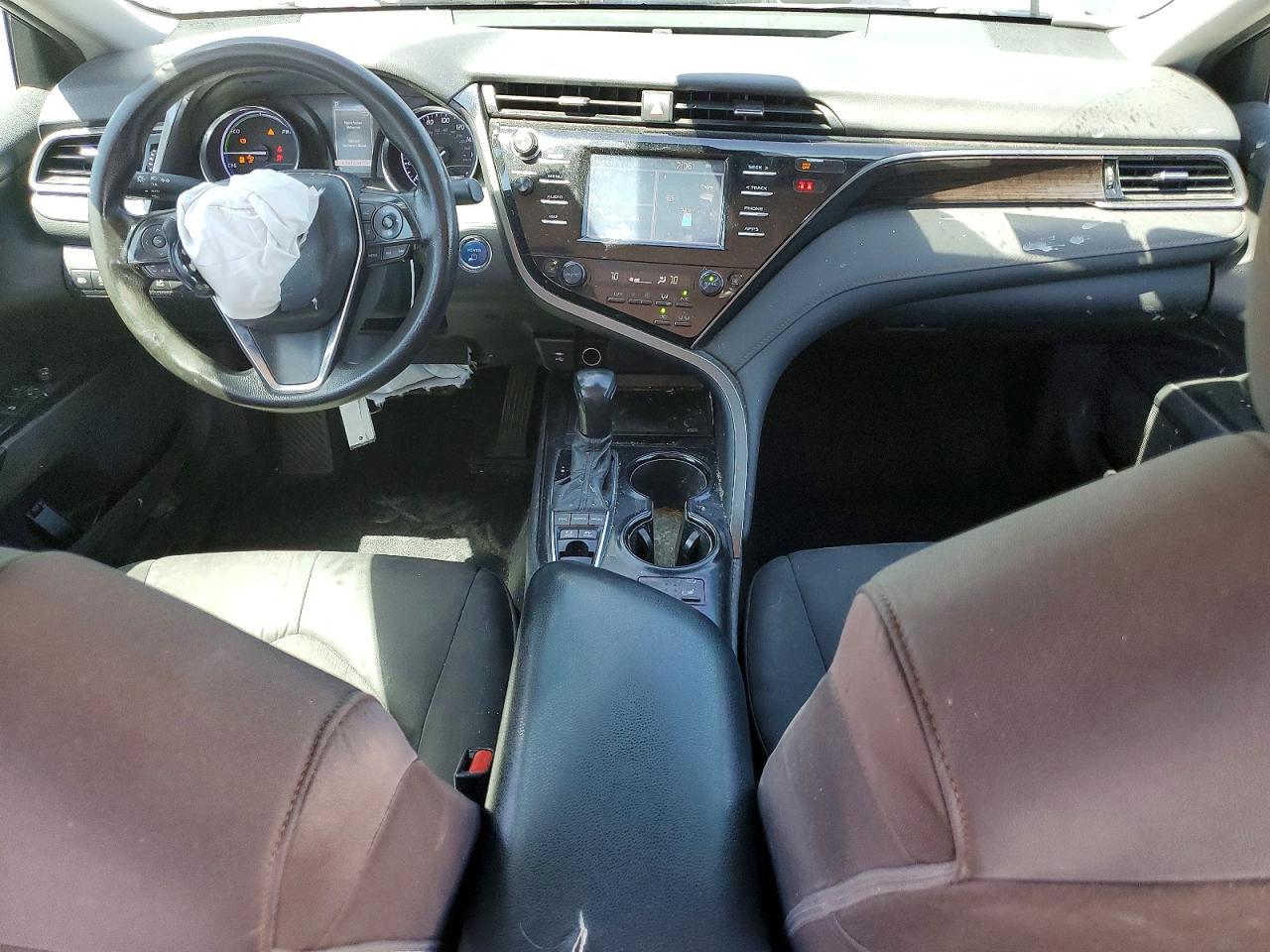 2019 TOYOTA CAMRY
