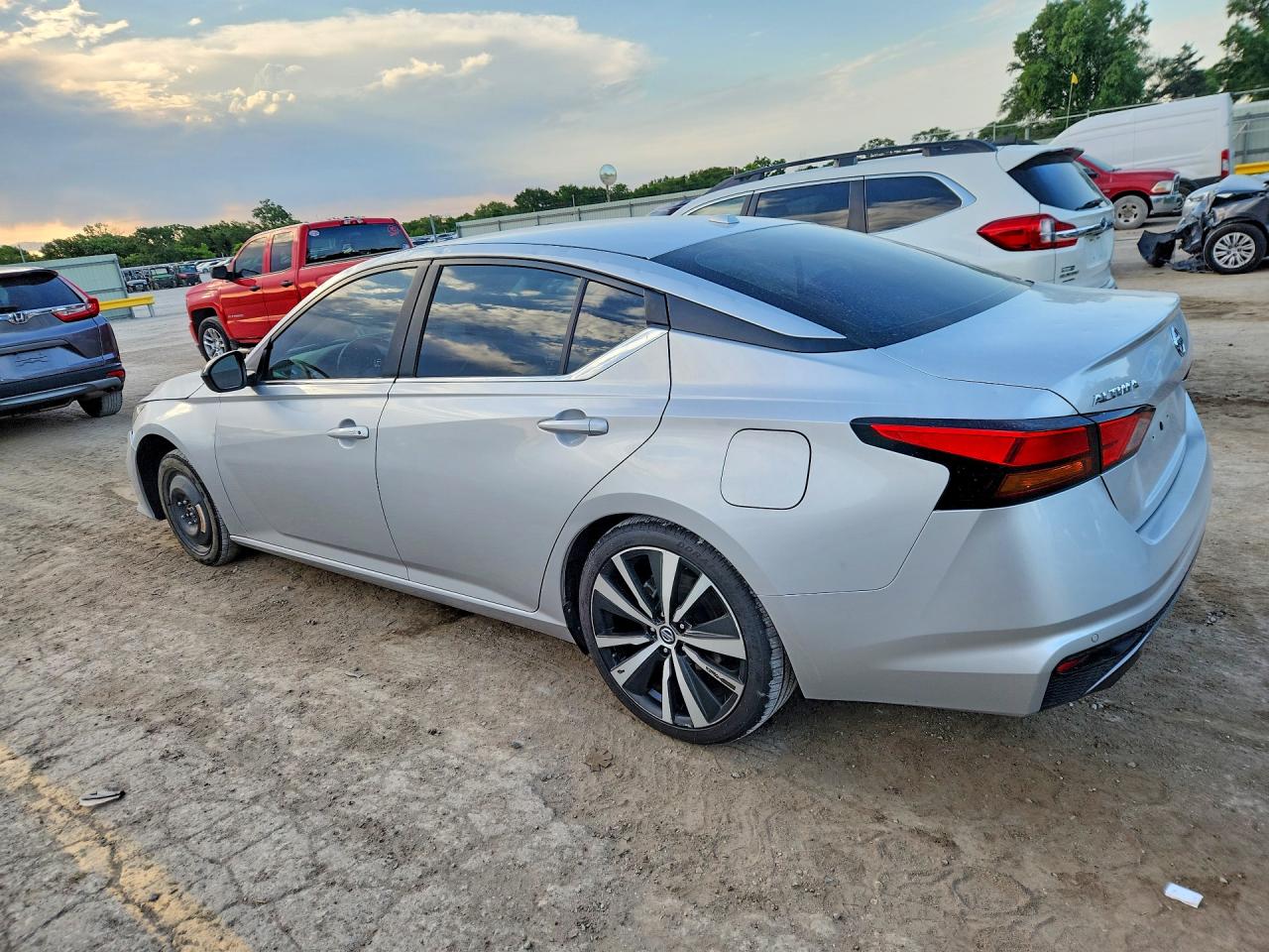 2020 NISSAN ALTIMA