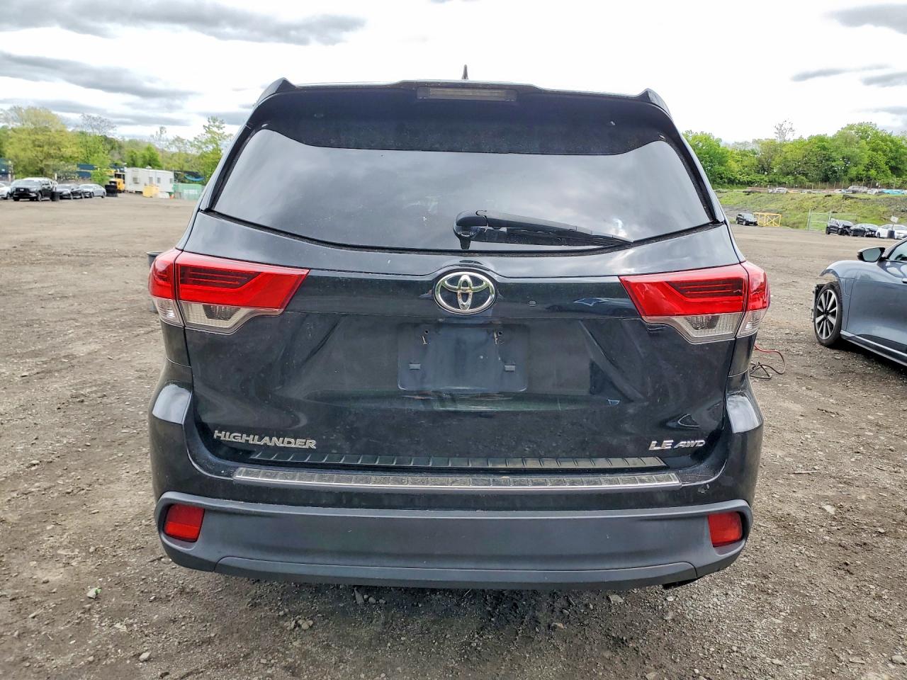 2019 TOYOTA HIGHLANDER