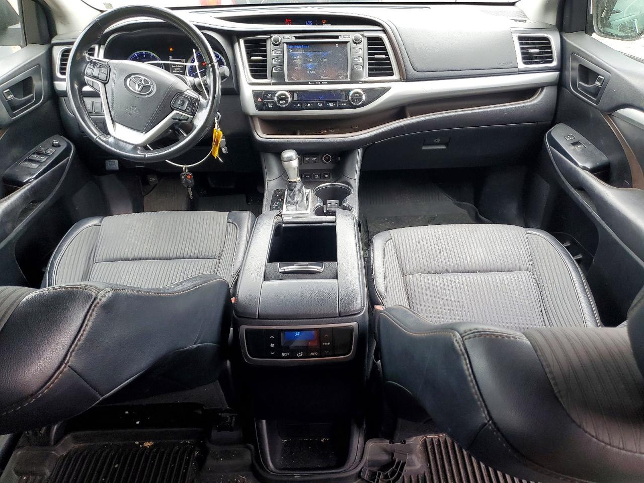 2019 TOYOTA HIGHLANDER