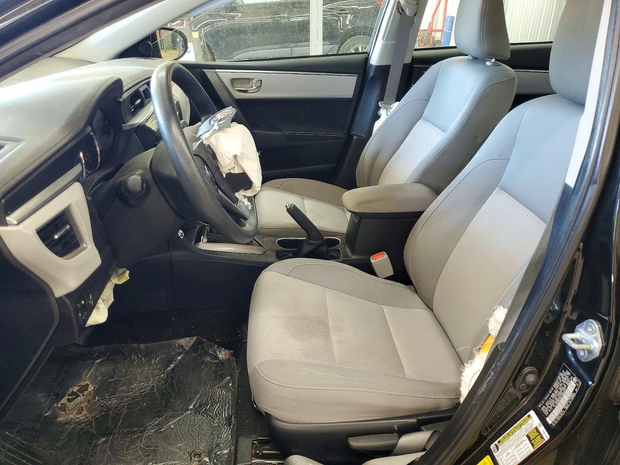 2015 TOYOTA COROLLA
