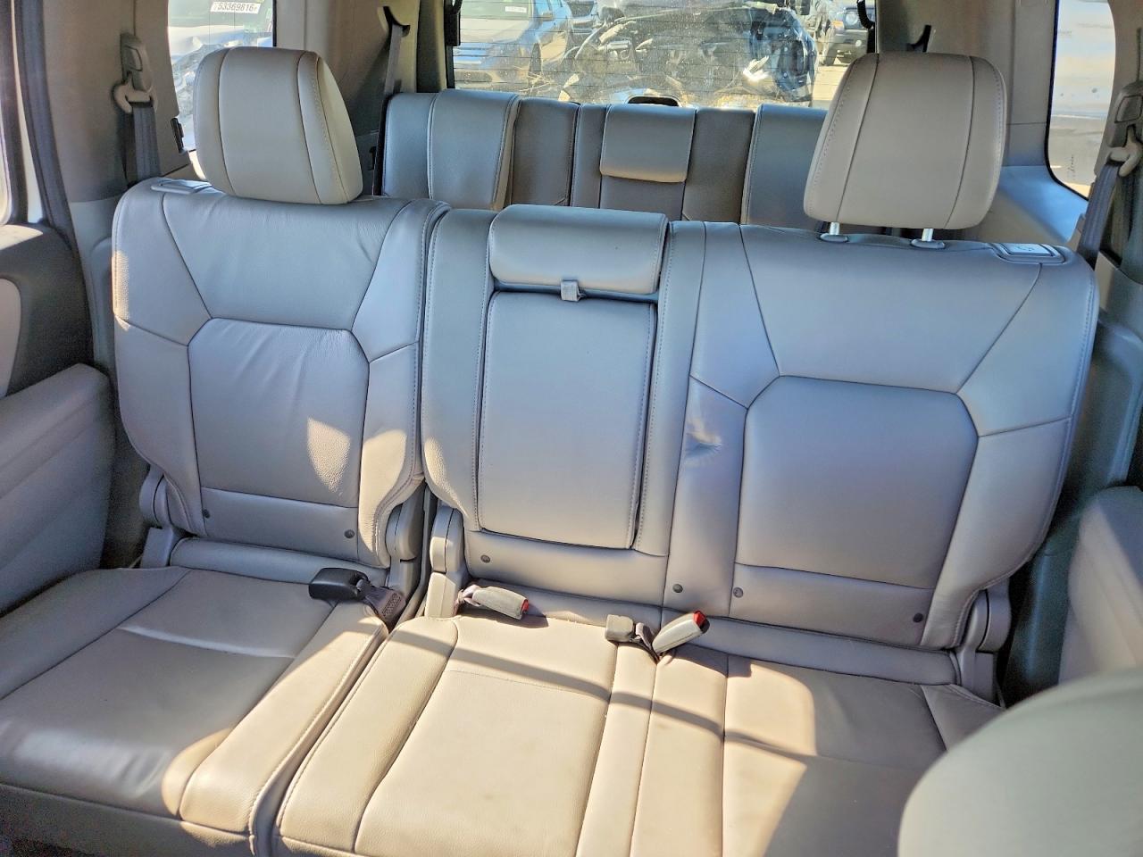 2015 HONDA PILOT