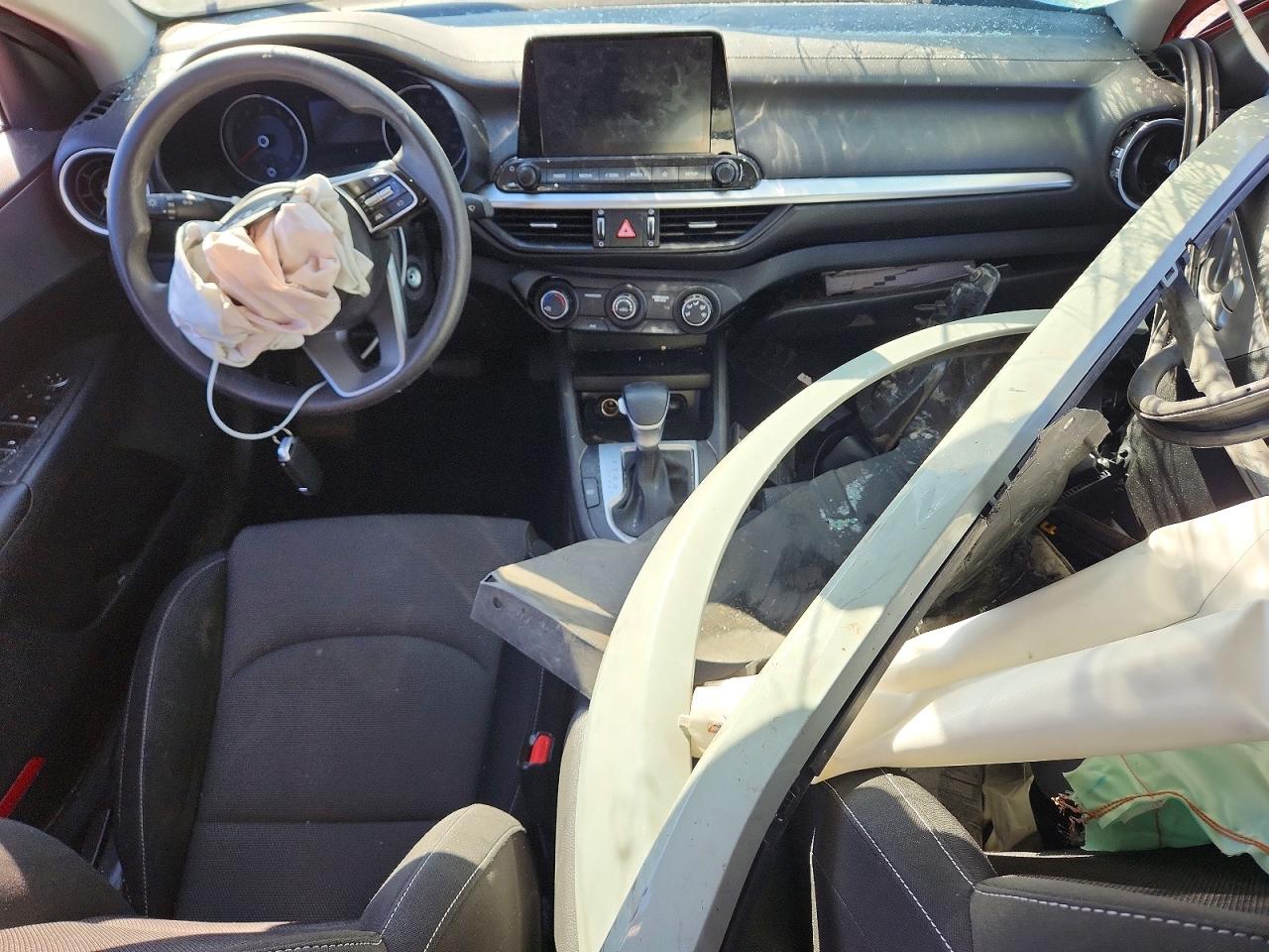 2023 KIA FORTE