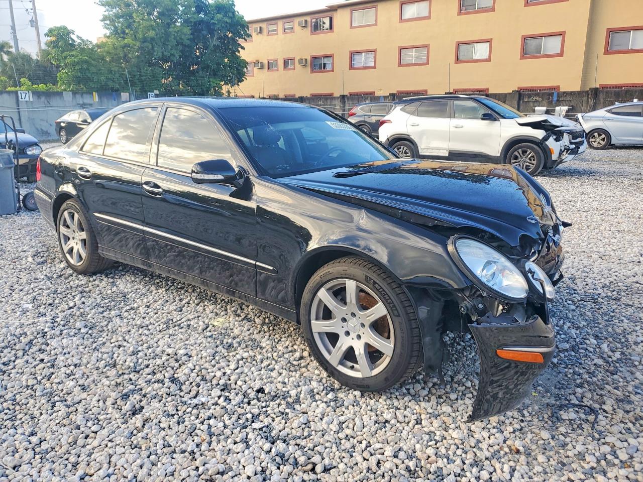 2007 MERCEDES-BENZ E-CLASS