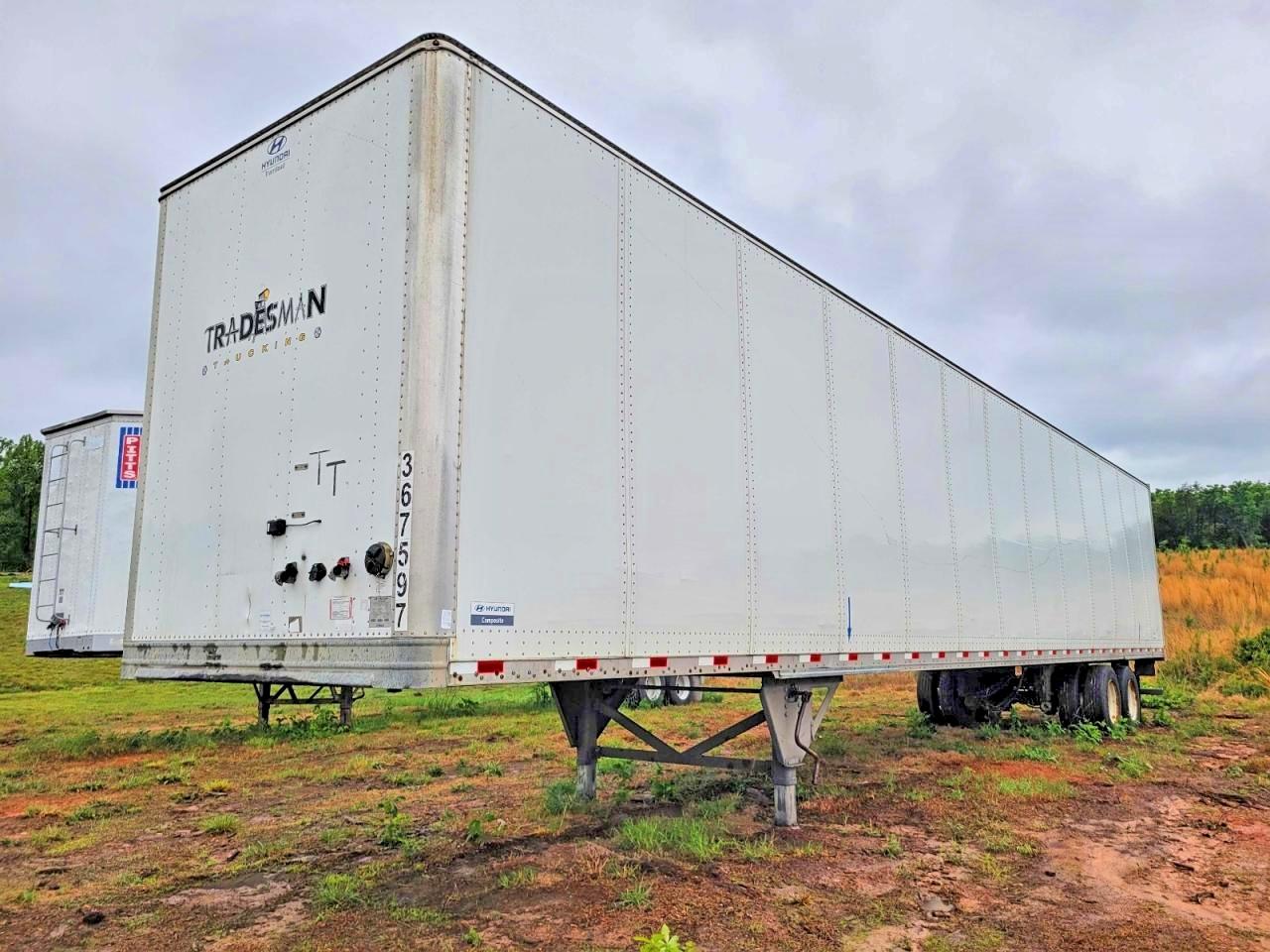 2017 HYUNDAI TRANSLEAD VC2530152-