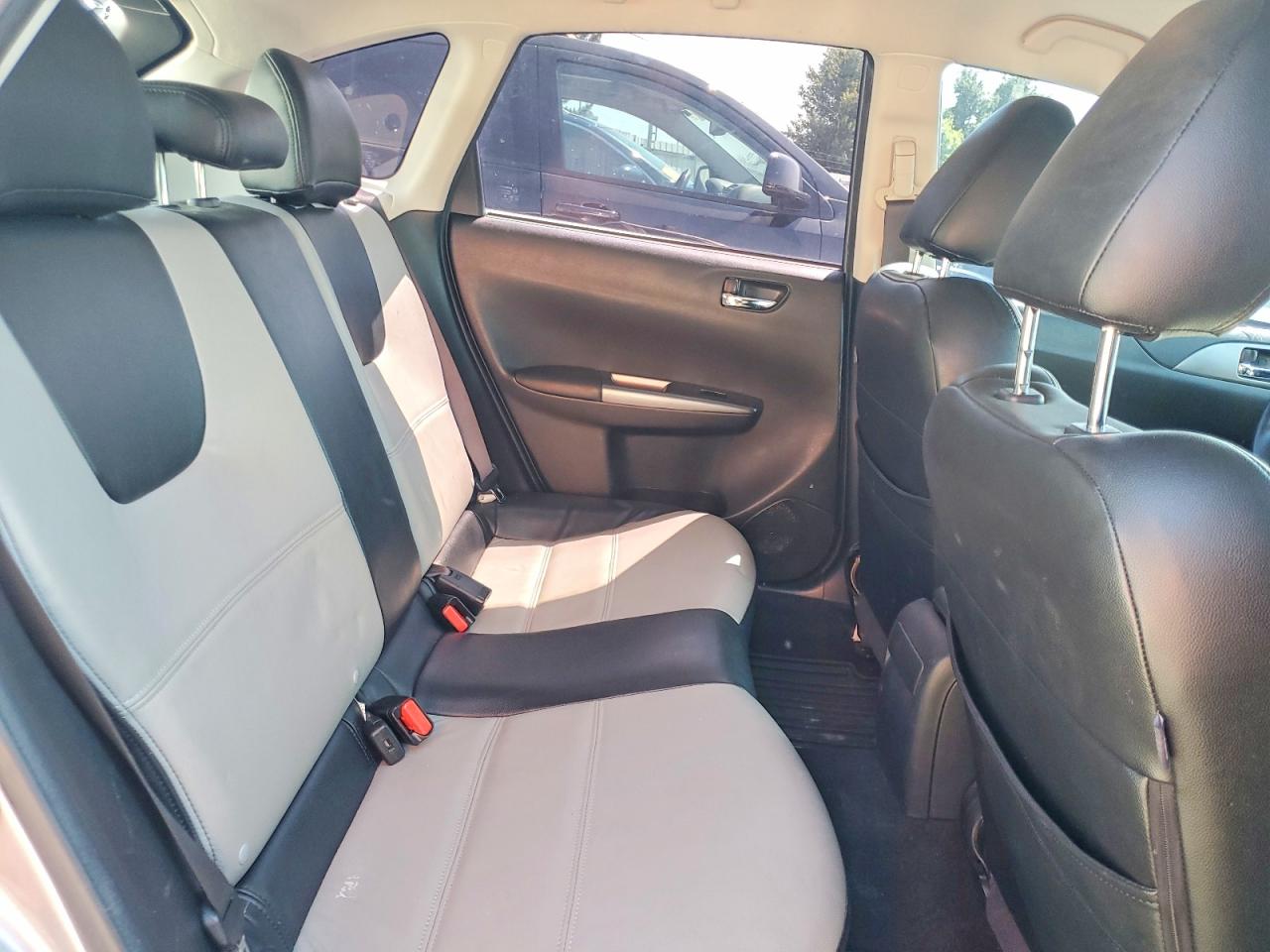 2011 SUBARU IMPREZA