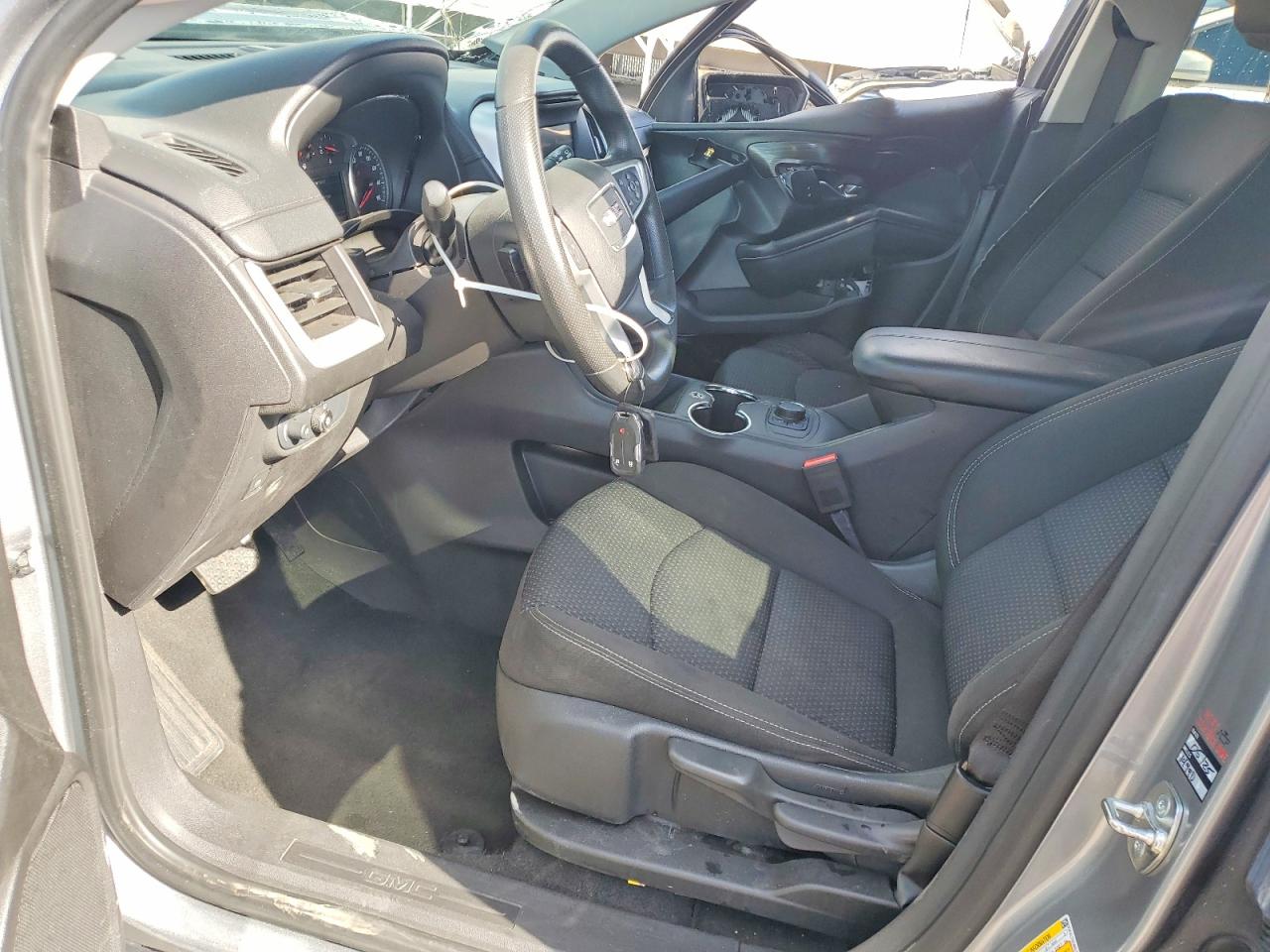 2024 GMC TERRAIN